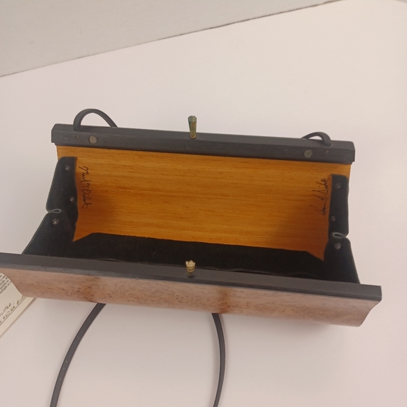 Hammill Diebolt Handcrafted wood Petrea Maple Burl Cluster Clutch - Picture 7 of 13